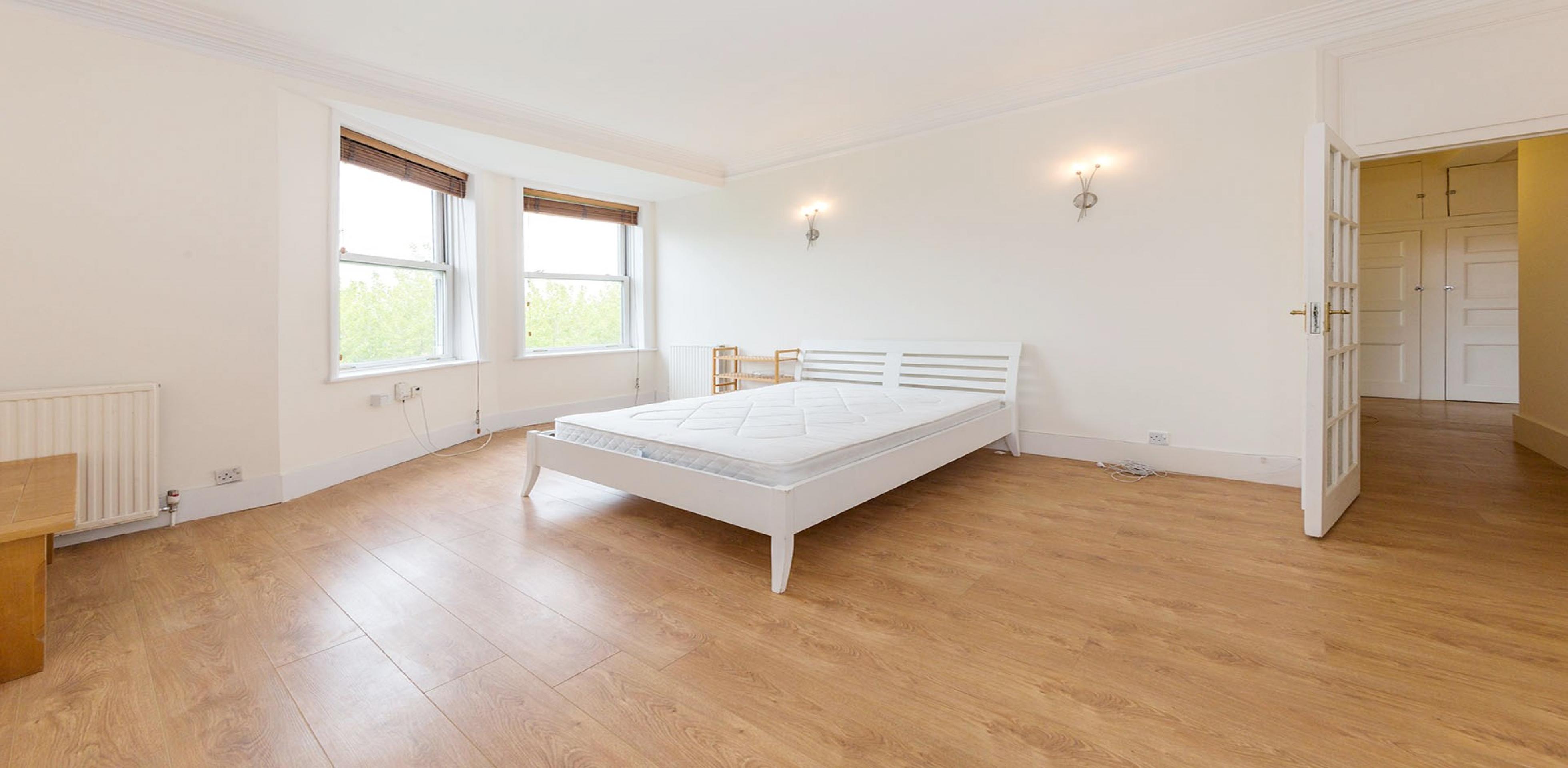 			NEW INSTRUCTION, 3 Bedroom, 1 bath, 1 reception Flat			 Finchley Road, FINCHLEY ROAD NW3